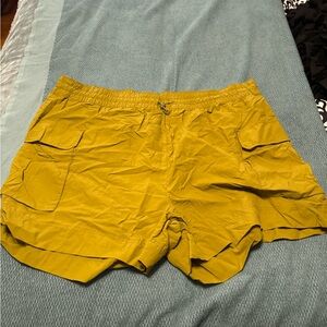 Women's Old Navy Cargo Shorts